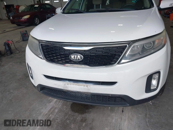 2015 Kia Sorento LX with VIN 5XYKTDA75FG653090, listed as a IAAI auction lot 42676355 with 153,476 mi miles and . Bid and sale history available at DreamBid. Image 6.