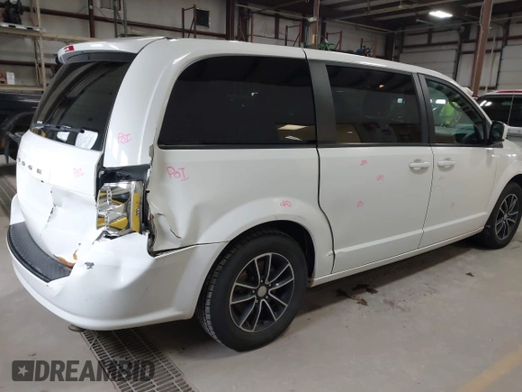 2019 Dodge Grand Caravan SE with VIN 2C4RDGBG8KR503122, listed as a IAAI auction lot 41983380 with 128,692 mi miles and . Bid and sale history available at DreamBid. Image 4.