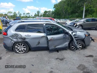 2014 Jeep Cherokee Limited с VIN 1C4PJLDS3EW158250, выставлен на аукционе IAAI как лот 42572821 с пробегом 132 958 миль миль и . История ставок и продаж доступна на DreamBid. Изображение 13.