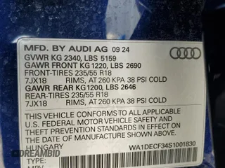 2025 Audi Q3 S line Premium z VIN WA1DECF34S1001830, wystawiony jako Copart lot #48467995 z przebiegiem 1 723 mil mil oraz Czysty tytuł • Clean title. Historia ofert i sprzedaży dostępna na DreamBid. Obrazek 13.
