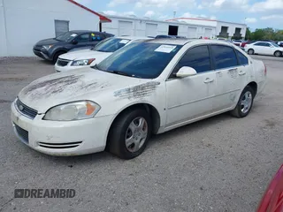 2008 Chevrolet Impala Police Police z VIN 2G1WS553981358596, wystawiony jako IAAI lot #42010918 z przebiegiem 160 543 mil mil oraz . Historia ofert i sprzedaży dostępna na DreamBid. Obrazek 2.