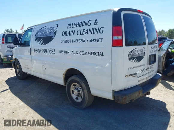2016 Chevrolet Express Cargo Van with VIN 1GCWGAFF1G1126072, listed as a IAAI auction lot 42166064 with 245,517 mi miles. Bid and sale history available at carsss.com. Image 3.