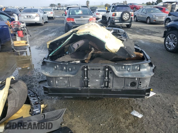 2017 Chevrolet Corvette 1LT with VIN 1G1YA2D76H5116619, listed as a Copart auction lot 84476604 with 0 mi miles and Non Repairable. Bid and sale history available at carsss.com. Image 6.