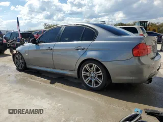 2009 BMW 3 Series 328i z VIN WBAPH73589A174524, wystawiony jako Copart lot #47071035 z przebiegiem Nie podano mil oraz Szkoda całkowita • Salvage title. Historia ofert i sprzedaży dostępna na DreamBid. Obrazek 2.
