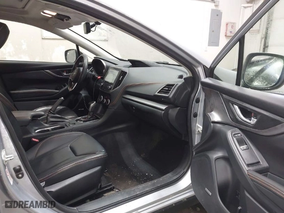 2019 Subaru Crosstrek Limited with VIN JF2GTANC3KH272742, listed as a IAAI auction lot 41432798 with 56,487 mi miles. Bid and sale history available at carsss.com. Image 5.