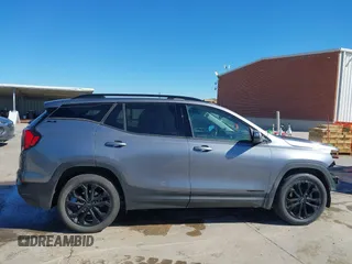 2021 GMC Terrain SLE z VIN 3GKALMEV4ML376480, wystawiony jako IAAI lot #42219837 z przebiegiem 61 595 mil mil oraz . Historia ofert i sprzedaży dostępna na DreamBid. Obrazek 14.