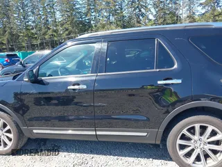 2016 Ford Explorer Limited with VIN 1FM5K8F88GGA18626, listed as a IAAI auction lot 42164344 with 164,197 mi miles. Bid and sale history available at carsss.com. Image 14.