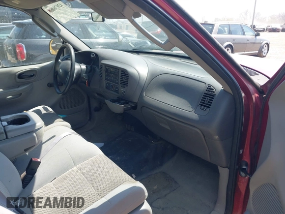 2004 Ford F-150 XL with VIN 2FTRX172X4CA57286, listed as a IAAI auction lot 42076008 with 193,334 mi miles and . Bid and sale history available at DreamBid. Image 5.