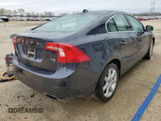 2016 Volvo S60 T5 Drive-E Premier z VIN YV126MFK5G2412365, wystawiony jako Copart lot #51577155 z przebiegiem 59 319 mil mil oraz Szkoda całkowita • Salvage title. Historia ofert i sprzedaży dostępna na DreamBid. Obrazek 3.