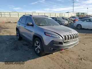 2018 Jeep Cherokee Trailhawk with VIN 1C4PJMBB9JD571773, listed as a Copart auction lot 82876514 with 137,565 mi miles and Salvage title. Bid and sale history available at DreamBid. Image 11.