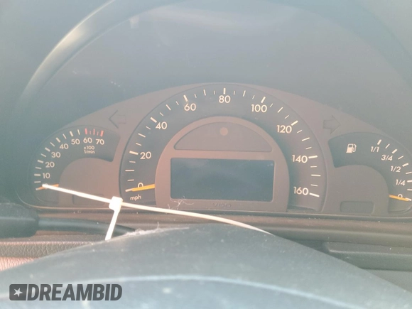 2002 Mercedes-Benz C 230/260/280/320 с VIN WDBRF61JX2F273543, выставлен на аукционе Copart как лот 64658185 с пробегом Не указан миль и Чистый • Clean title. История ставок и продаж доступна на DreamBid. Изображение 9.