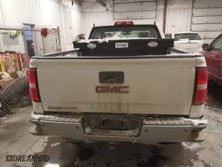 2016 GMC Sierra 1500 with VIN 1GTV2LEC8GZ232601, listed as a IAAI auction lot 41572365 with 130,597 mi miles. Bid and sale history available at carsss.com. Image 17.