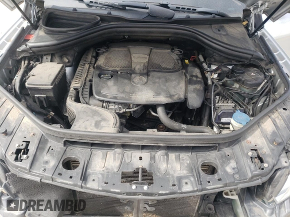 2012 Mercedes-Benz M 350 z VIN 4JGDA5HB1CA077407, wystawiony jako Copart lot #48369095 z przebiegiem 152 620 mil mil oraz Szkoda całkowita • Salvage title. Historia ofert i sprzedaży dostępna na DreamBid. Obrazek 12.
