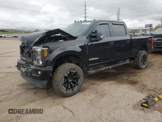 2019 Ford F-350 XL z VIN 1FT8W3BT8KEF77584, wystawiony jako Copart lot #53636075 z przebiegiem 83 619 mil mil oraz Szkody całkowita. Historia ofert i sprzedaży dostępna na DreamBid. Obrazek 1.
