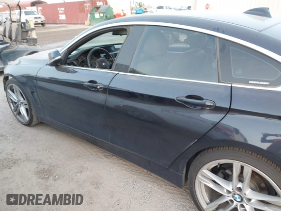 2018 BMW 4 Series 430i with VIN WBA4J1C5XJBG80412, listed as a IAAI auction lot 41788641 with 116,464 mi miles and . Bid and sale history available at carsss.com. Image 15.