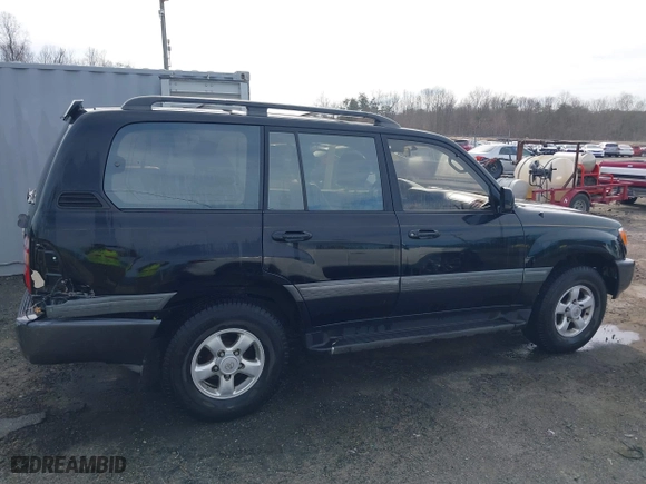 1998 Toyota Land Cruiser with VIN JT3HT05J2W0017214, listed as a IAAI auction lot 41716028 with 214,047 mi miles. Bid and sale history available at carsss.com. Image 14.