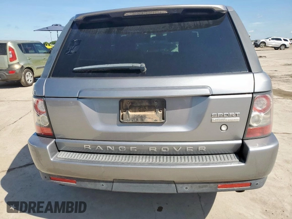 2011 Land Rover Range Rover Sport HSE Lux with VIN SALSK2D41BA712907, listed as a Copart auction lot 62935655 with 122,519 mi miles and Clean title. Bid and sale history available at DreamBid. Image 6.