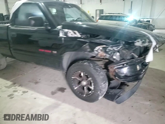1995 Dodge 1500 z VIN 1B7HC16Y3SS346595, wystawiony jako Copart lot #88794145 z przebiegiem 195 900 mil mil oraz Szkoda całkowita • Salvage title. Historia ofert i sprzedaży dostępna na DreamBid. Obrazek 10.