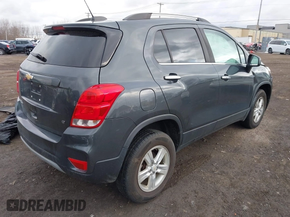 2018 Chevrolet Trax LT with VIN KL7CJPSB0JB664030, listed as a IAAI auction lot 41869632 with 68,710 mi miles. Bid and sale history available at carsss.com. Image 4.