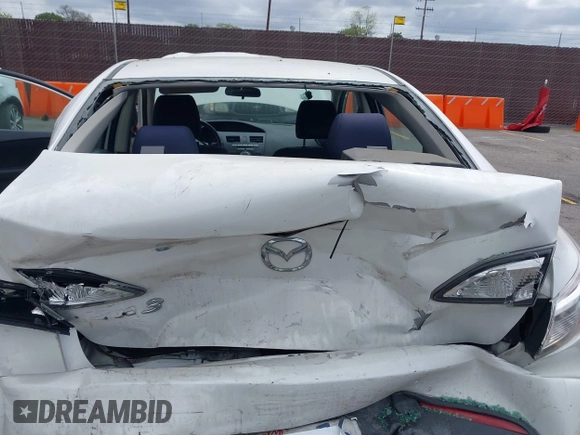 2011 Mazda 3 i Touring with VIN JM1BL1VF1B1402934, listed as a IAAI auction lot 42085662 with 162,473 mi miles and . Bid and sale history available at DreamBid. Image 6.