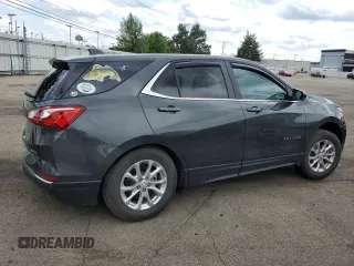 2021 Chevrolet Equinox LT z VIN 3GNAXUEV9ML371279, wystawiony jako Copart lot #55960005 z przebiegiem 54 110 mil mil oraz Szkoda całkowita • Salvage title. Historia ofert i sprzedaży dostępna na DreamBid. Obrazek 3.