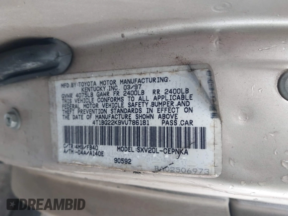 1997 Toyota Camry LE z VIN 4T1BG22K9VU786181, wystawiony jako IAAI lot #41610928 z przebiegiem 338 829 mil mil oraz . Historia ofert i sprzedaży dostępna na DreamBid. Obrazek 9.