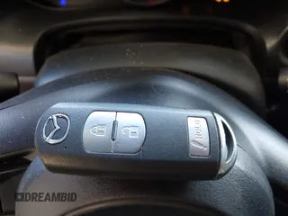 2017 Mazda 3 Touring с VIN 3MZBN1L77HM117184, выставлен на аукционе IAAI как лот 42460172 с пробегом 84 694 миль миль и . История ставок и продаж доступна на DreamBid. Изображение 11.