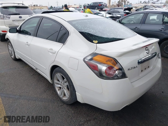 2010 Nissan Altima 3.5 SR with VIN 1N4BL2AP4AN558709, listed as a IAAI auction lot 41755581 with 175,006 mi miles. Bid and sale history available at carsss.com. Image 3.