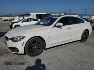 2019 BMW 4 Series 430i xDrive с VIN WBA4J3C56KBL05093, выставлен на аукционе Copart как лот 52215335 с пробегом 55 900 миль миль и Списание • Salvage title. История ставок и продаж доступна на DreamBid. Изображение 1.