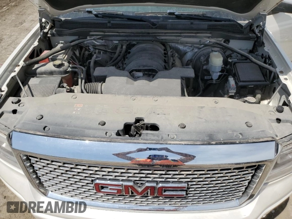 2015 GMC Sierra 1500 Denali z VIN 3GTU2WEC8FG297797, wystawiony jako Copart lot #54123795 z przebiegiem 47 538 mil mil oraz Szkoda całkowita • Salvage title. Historia ofert i sprzedaży dostępna na DreamBid. Obrazek 11.