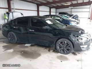 2015 Nissan Altima 2.5 with VIN 1N4AL3AP3FC129971, listed as a IAAI auction lot 41847341 with 175,711 mi miles. Bid and sale history available at carsss.com. Image 14.