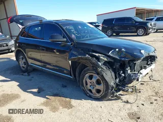 2014 Audi Q5 Premium Plus with VIN WA1LFAFP6EA088635, listed as a IAAI auction lot 41307559 with 157,612 mi miles. Bid and sale history available at carsss.com. Image 1.