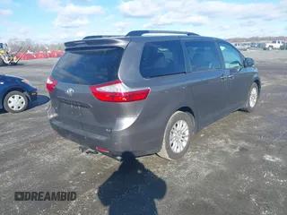 2017 Toyota Sienna XLE Auto Access Seat с VIN 5TDYZ3DC9HS805907, выставлен на аукционе IAAI как лот 41548808 с пробегом 131 607 миль миль и . История ставок и продаж доступна на DreamBid. Изображение 4.