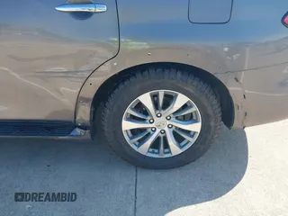 2015 Infiniti QX80 z VIN JN8AZ2NC8F9370971, wystawiony jako IAAI lot #40405096 z przebiegiem 71 990 mil mil oraz . Historia ofert i sprzedaży dostępna na DreamBid. Obrazek 12.