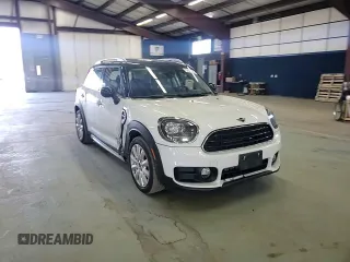 2019 MINI Countryman Cooper with VIN WMZYV5C54K3F58009, listed as a Copart auction lot 53679575 with 104,735 mi miles and Salvage title. Bid and sale history available at DreamBid. Image 13.