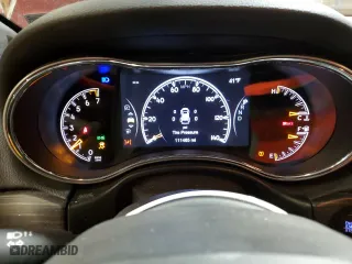 2019 Jeep Grand Cherokee Limited X with VIN 1C4RJFBGXKC777188, listed as a Copart auction lot 82862464 with 111,465 mi miles and Salvage Title. Bid and sale history available at carsss.com. Image 9.