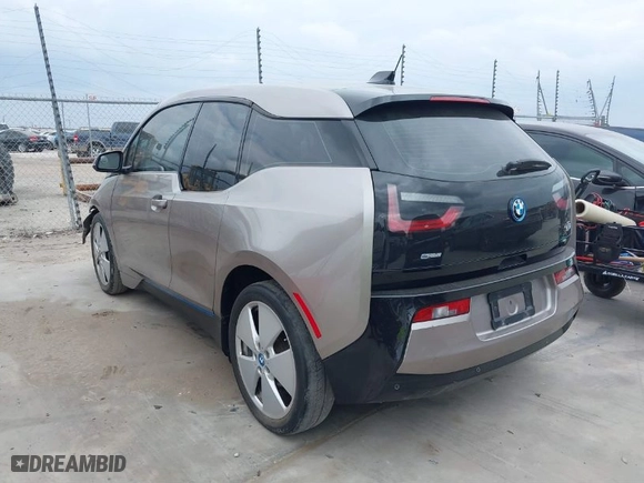 2014 BMW i3 with VIN WBY1Z4C54EVX62782, listed as a IAAI auction lot 41707914 with NaN miles. Bid and sale history available at carsss.com. Image 3.