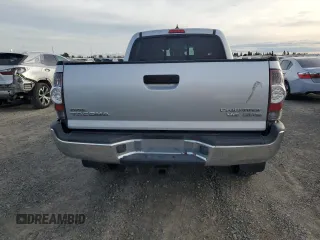 2013 Toyota Tacoma PreRunner with VIN 3TMKU4HN0DM034513, listed as a Copart auction lot 45722995 with 110,318 mi miles and Salvage title. Bid and sale history available at DreamBid. Image 6.