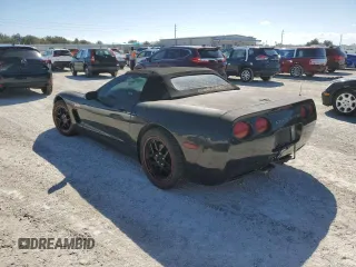 2001 Chevrolet Corvette with VIN 1G1YY32G615104139, listed as a Copart auction lot 77477034 with 0 mi miles and Salvage Title. Bid and sale history available at carsss.com. Image 2.