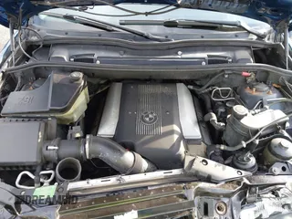 2001 BMW X5 4.4i with VIN WBAFB33501LH24719, listed as a IAAI auction lot 41055076 with 126,530 mi miles. Bid and sale history available at carsss.com. Image 10.
