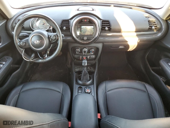 2019 MINI Cooper Clubman with VIN WMWLN5C56K2E35048, listed as a Copart auction lot 73778124 with 82,812 mi miles and Clean Title. Bid and sale history available at carsss.com. Image 8.