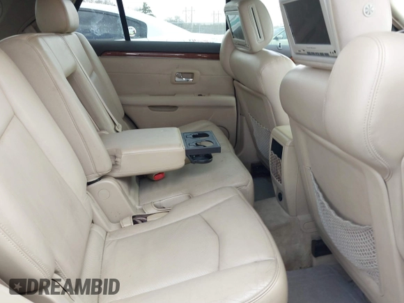 2008 Cadillac SRX AWD with VIN 1GYEE637980102048, listed as a IAAI auction lot 41848643 with 152,462 mi miles. Bid and sale history available at carsss.com. Image 8.