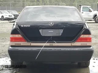 1999 Mercedes-Benz S 320/430/500 z VIN WDBGA43G0XA413440, wystawiony jako Copart lot #58254595 z przebiegiem Nie podano mil oraz Tytuł czysty. Historia ofert i sprzedaży dostępna na DreamBid. Obrazek 6.