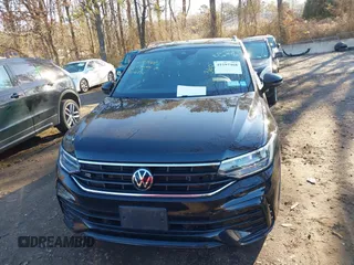 2022 Volkswagen Tiguan SE R-Line Black with VIN 3VV8B7AX2NM029751, listed as a IAAI auction lot 41597468 with 29,674 mi miles and . Bid and sale history available at DreamBid. Image 12.