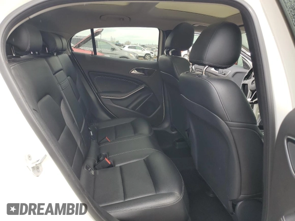 2015 Mercedes-Benz GLA 250 z VIN WDCTG4GB9FJ183564, wystawiony jako Copart lot #53823095 z przebiegiem 119 615 mil mil oraz Szkoda całkowita • Salvage title. Historia ofert i sprzedaży dostępna na DreamBid. Obrazek 10.