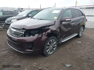 2014 Kia Sorento SX Limited with VIN 5XYKWDA77EG523043, listed as a IAAI auction lot 41017414 with 136,356 mi miles. Bid and sale history available at carsss.com. Image 18.
