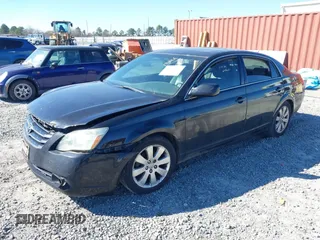 2005 Toyota Avalon XL with VIN 4T1BK36B25U012191, listed as a IAAI auction lot 38785162 with 230,071 mi miles and . Bid and sale history available at carsss.com. Image 17.