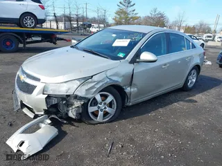 2014 Chevrolet Cruze 1LT with VIN 1G1PC5SB2E7449026, listed as a IAAI auction lot 41869826 with 117,635 mi miles. Bid and sale history available at carsss.com. Image 17.