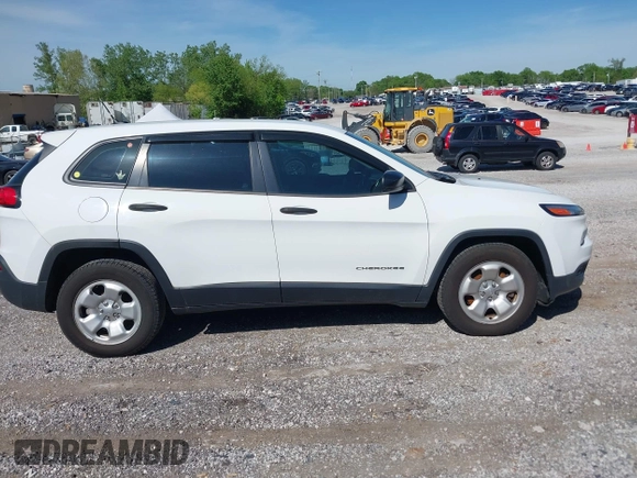 2016 Jeep Cherokee Altitude with VIN 1C4PJLAB0GW272536, listed as a IAAI auction lot 42092391 with 183,089 mi miles and . Bid and sale history available at DreamBid. Image 13.