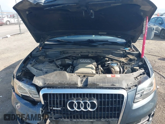 2010 Audi Q5 z VIN WA1LKBFP3AA061212, wystawiony jako IAAI lot #42307742 z przebiegiem 179 897 mil mil oraz . Historia ofert i sprzedaży dostępna na DreamBid. Obrazek 10.